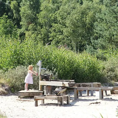 Holiday Nadine I